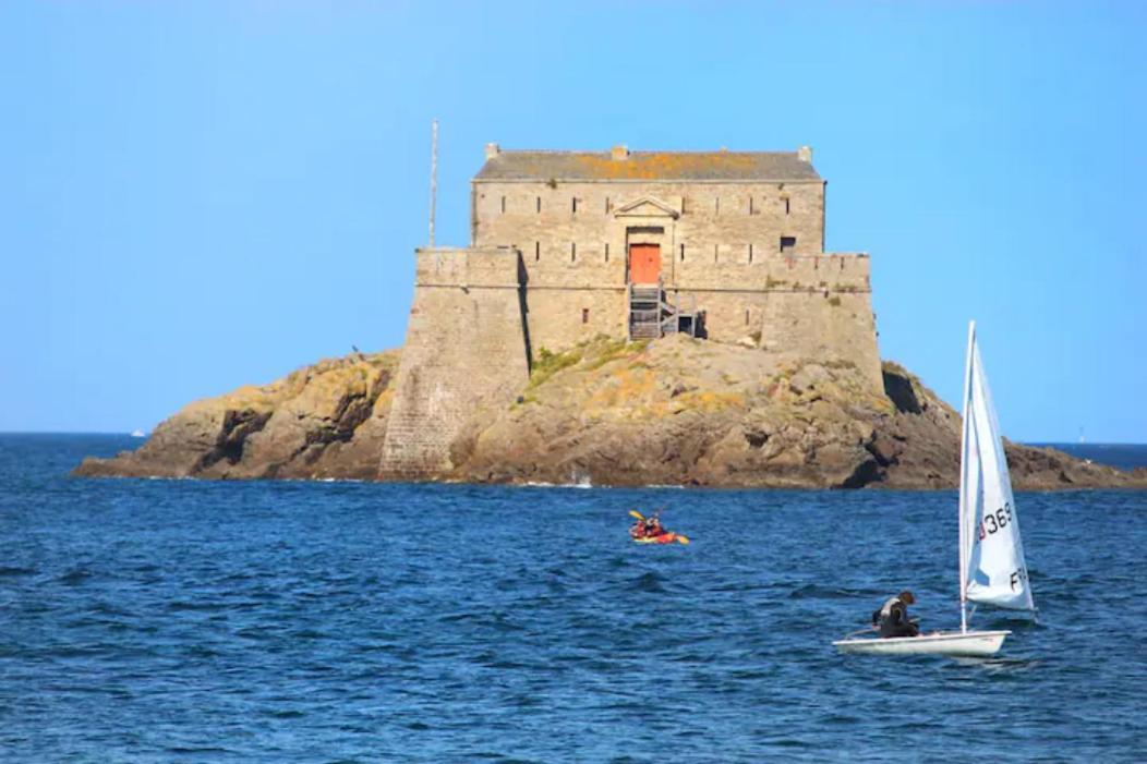 Rosa*Studio *Belle Vue Mer*Dinard* ภายนอก รูปภาพ